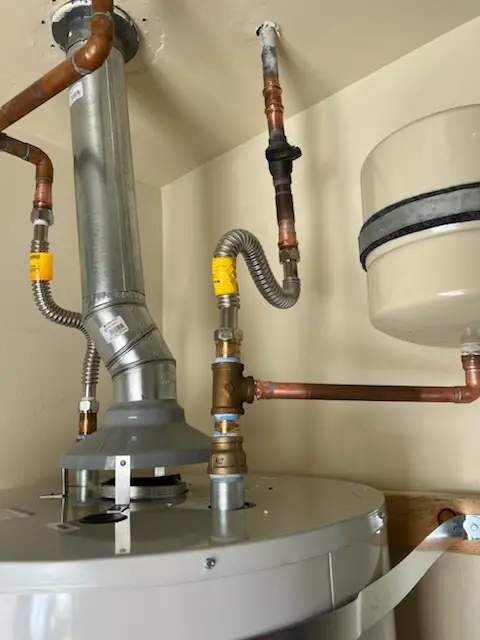 Water heater installation and plumbing repair in Greenbrier